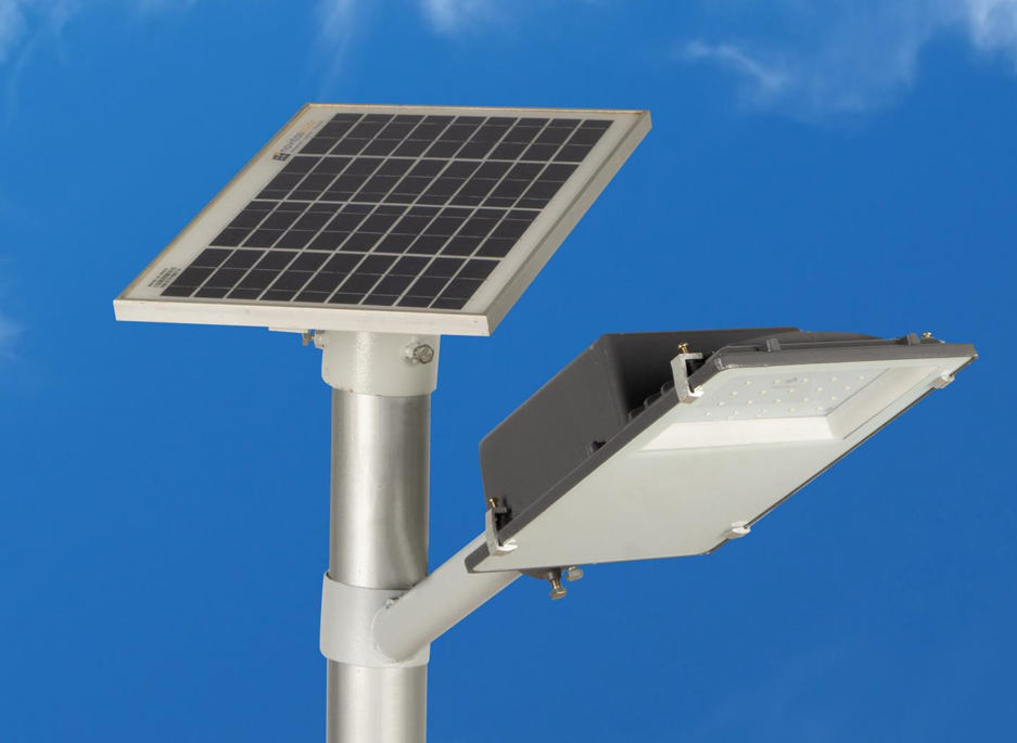 Semi Integrated Hybrid Solar Street Light Lens Model 12 Watt Light 12.8V 12Ah Battery 40W Solar Panel 2