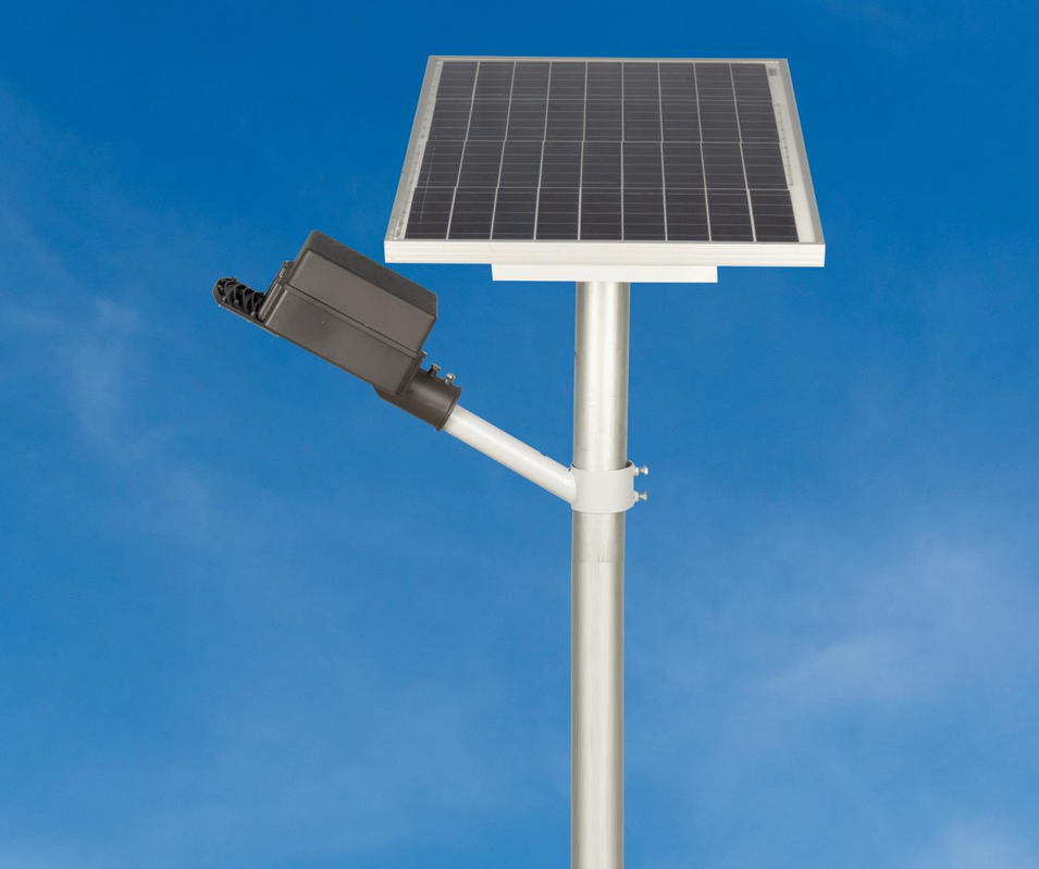 Semi Integrated Solar Street Light Separate Battery Box Model 30 Watt Light 12.8V 78Ah Battery 125W Solar Panel 3