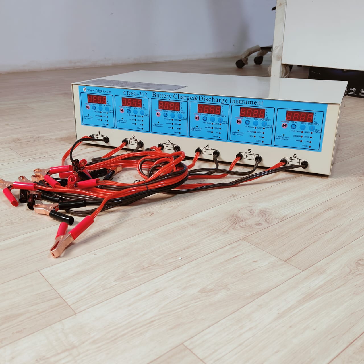 LEAD ACID BATTERY TESTING MACHINE (CD6G-312) (02fc) - Image 2