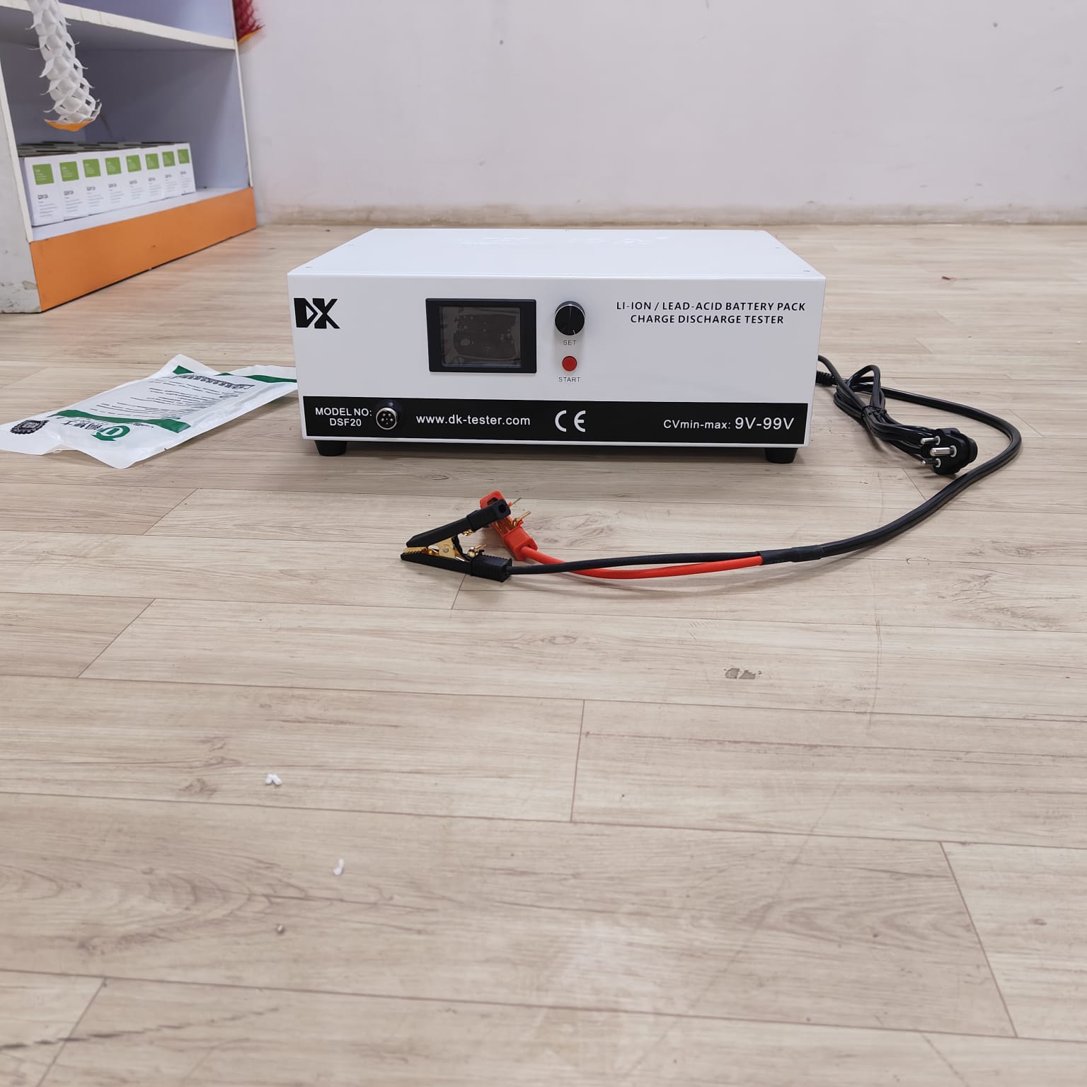 BATTERY TESTERS DSF20(DK)99V-20AMP (7d8e)